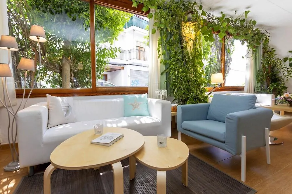 Guest house Hostal Manolita San Antonio