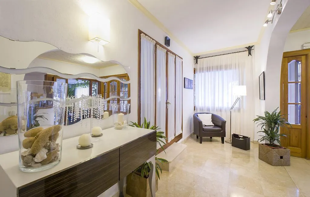 Guest house Hostal Manolita San Antonio