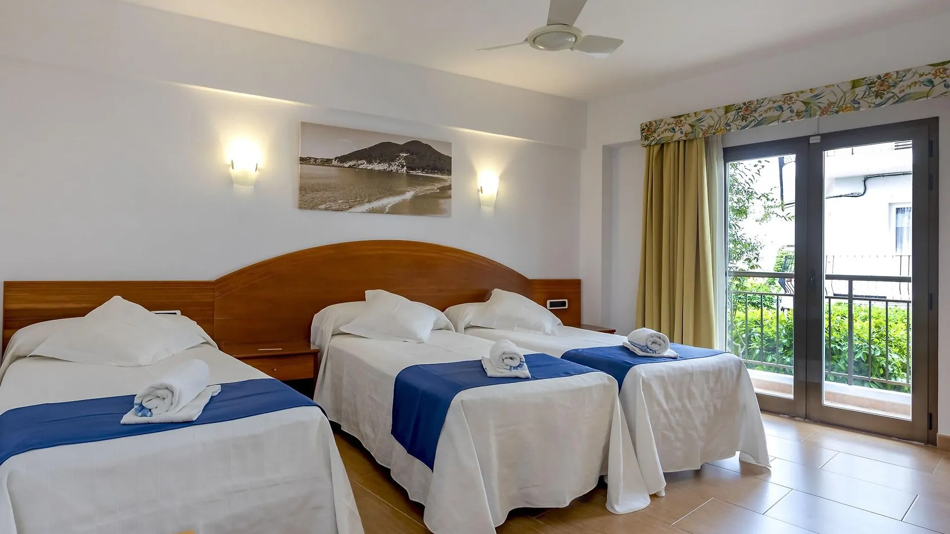 Maison d'hôtes Hostal Manolita Sant Antoni de Portmany