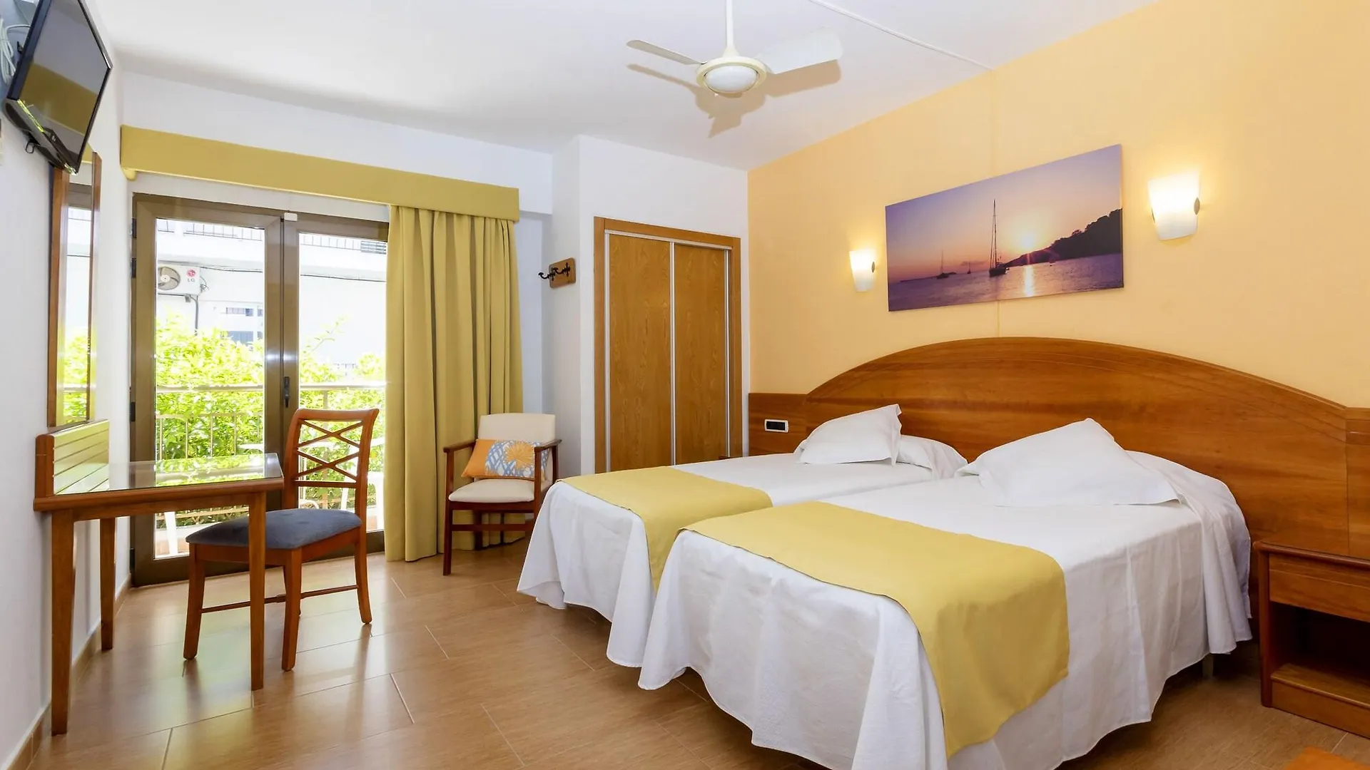 Hostal Manolita Sant Antoni de Portmany 0*,  Espagne
