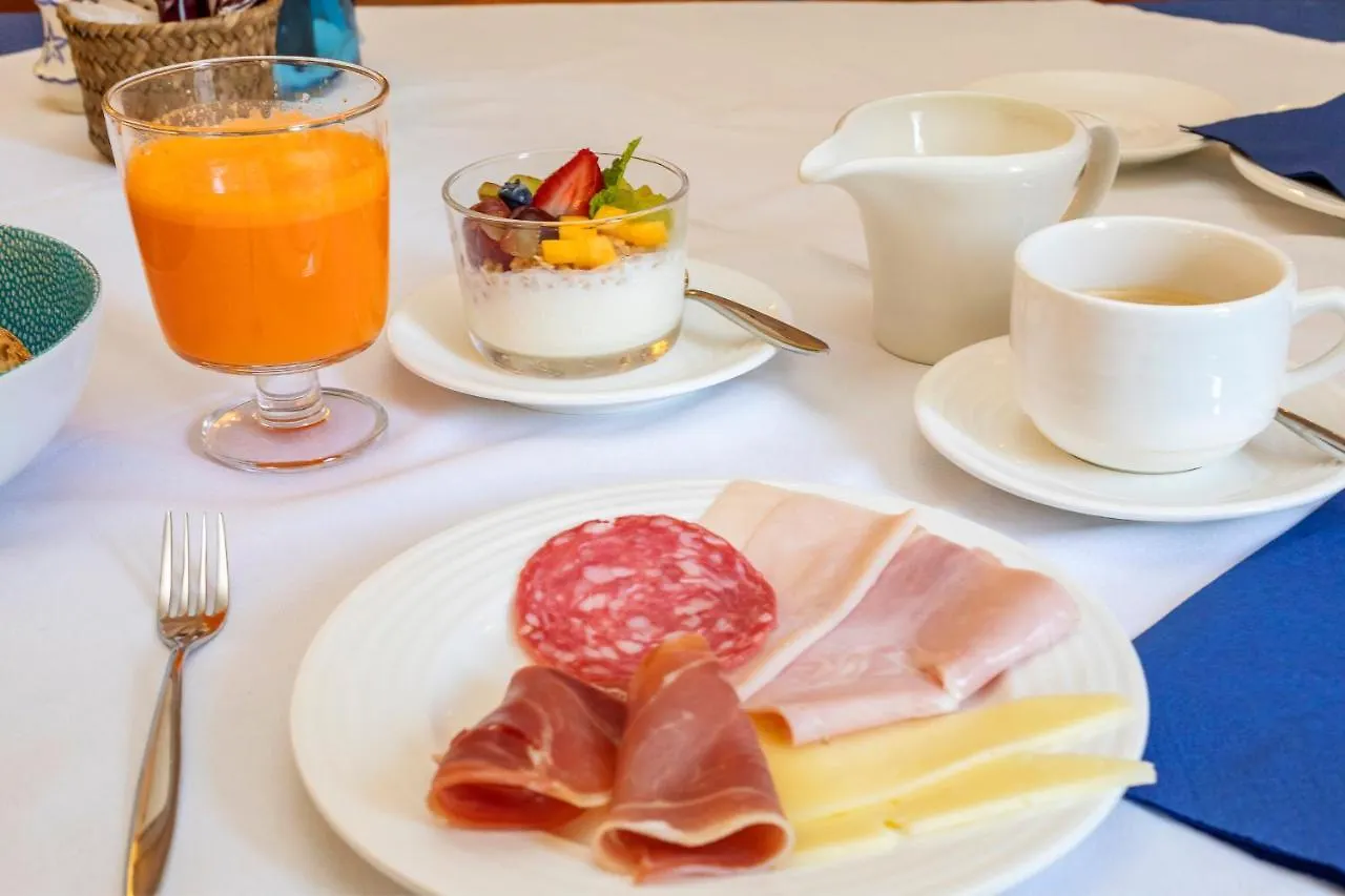Hostal Manolita Sant Antoni de Portmany 0*,  Espagne